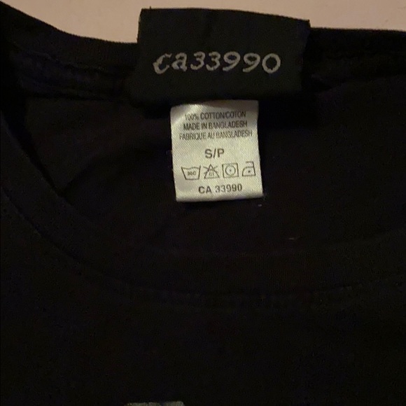 Hello kitty t-shirt - Picture 2 of 2